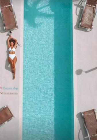 Em Arraial D'ajuda Com Piscina Sauna Academia Apartamento *
