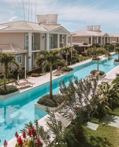 Em Arraial D'ajuda Com Piscina Sauna Academia * Porto Seguro