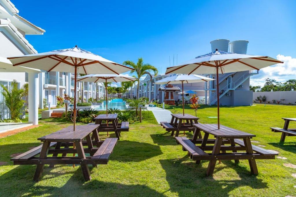 Em Arraial D'ajuda Com Piscina Sauna Academia * Porto Seguro